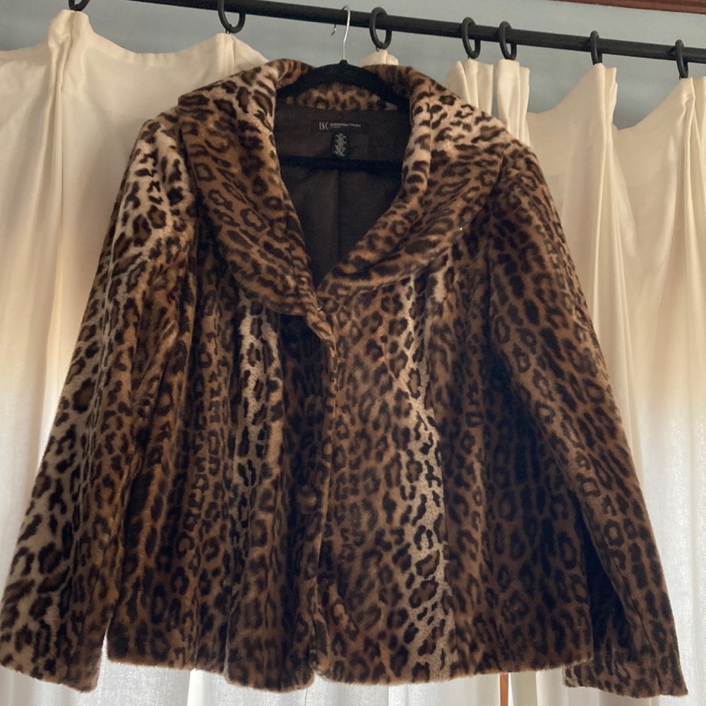 Dkny Leopard Print Teddy Jacket